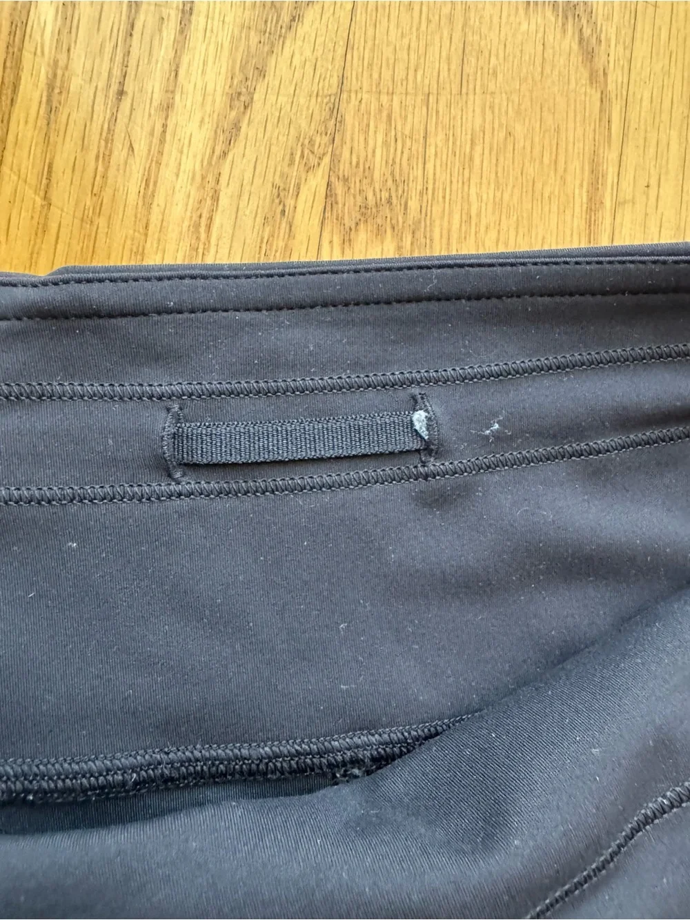 lululemon athletica sleek black